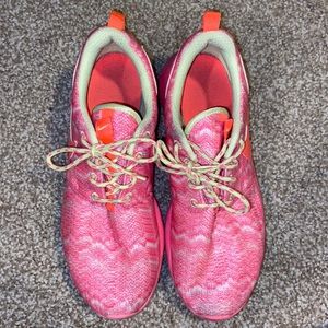 Nike Roshes